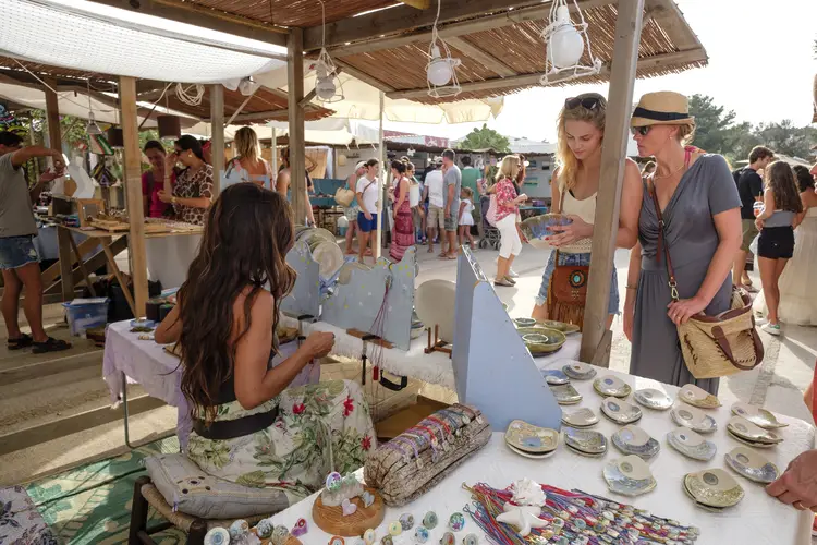 mercatini hippie di formentera