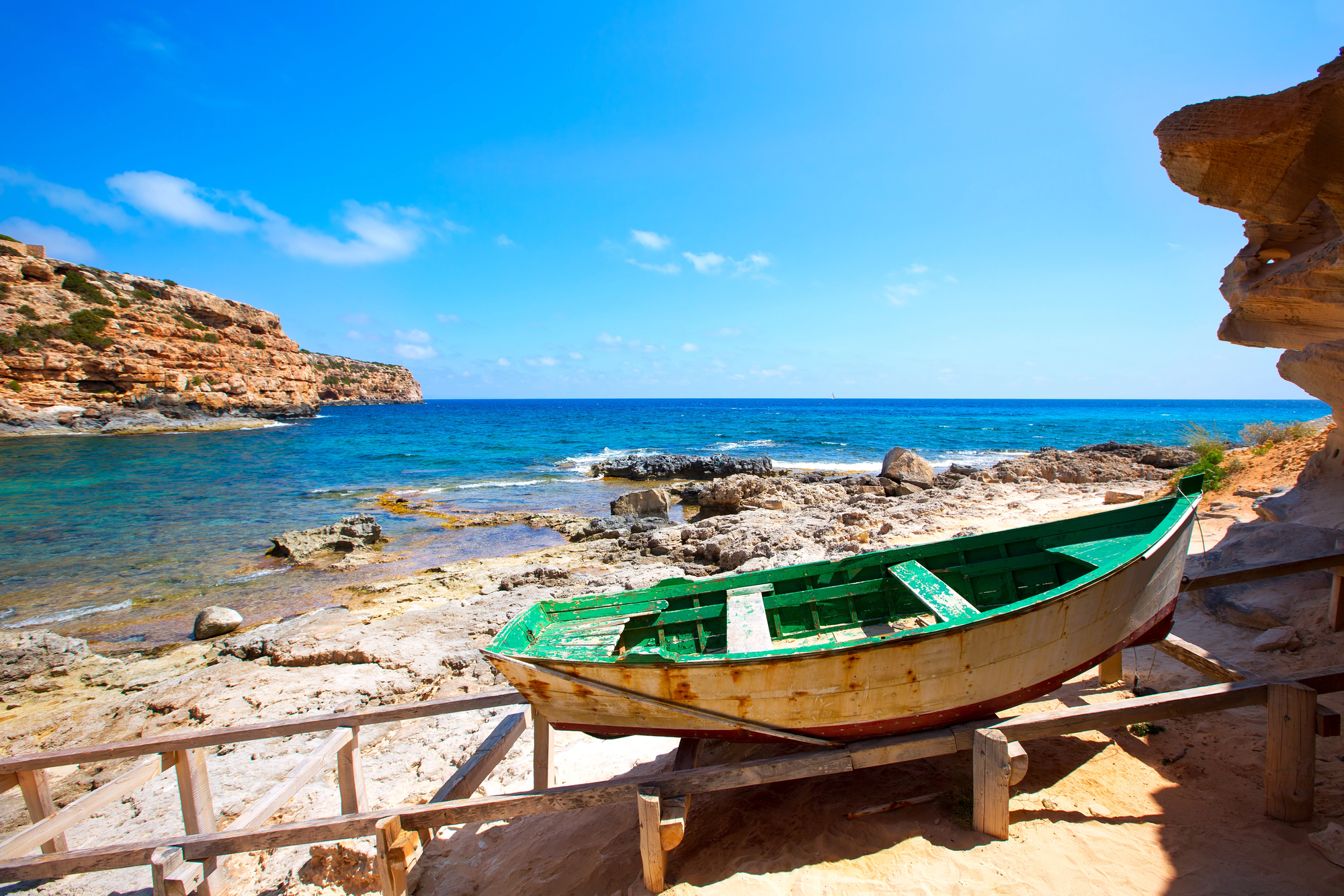 Home 21 cala en baster formentera