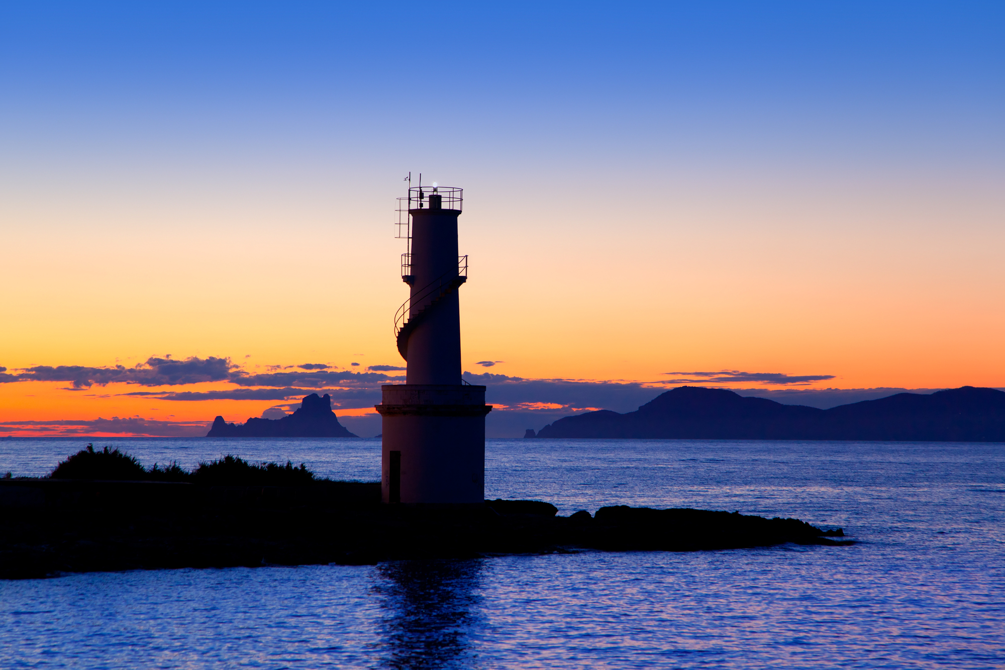La Savina 8 faro de la savina formentera