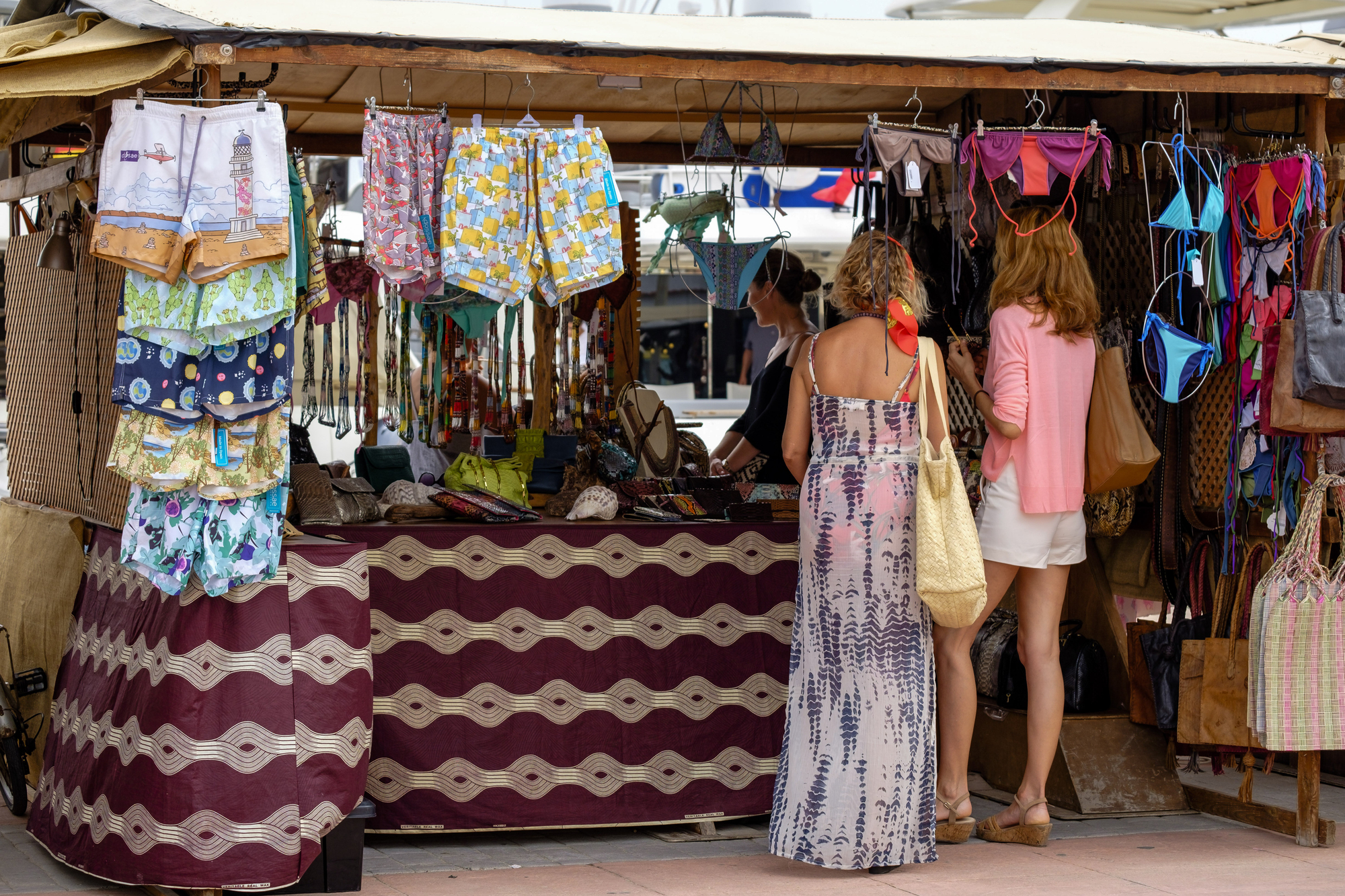 Home 12 mercatini hippie di formentera