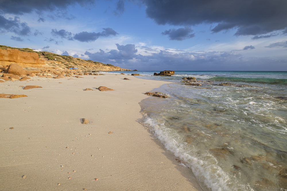 Home 18 playa migjorn formentera